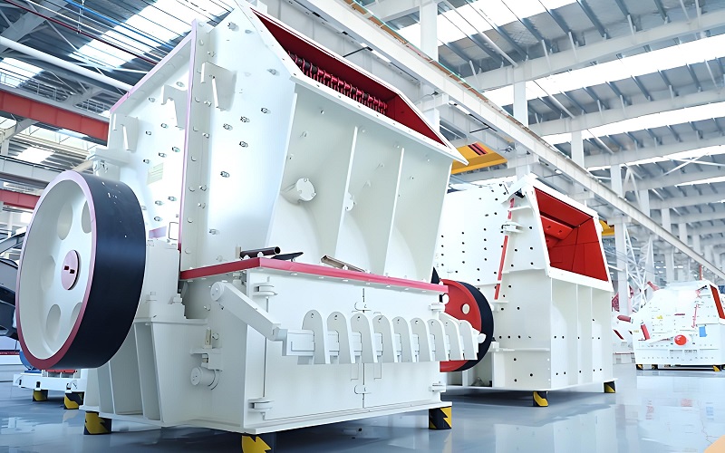 Mineral crushing artifact - Zhongcheng Machinery single-stage crusher(图2) 02.jpg