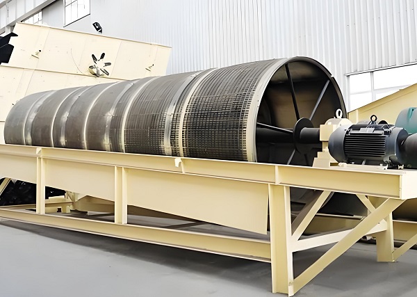 Precautions and daily maintenance of Trommel Screen during use(图3) 03.jpg