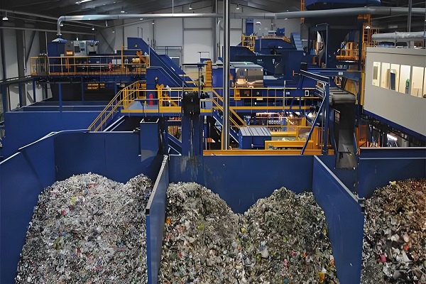 Technical status and development of waste recycling and scre