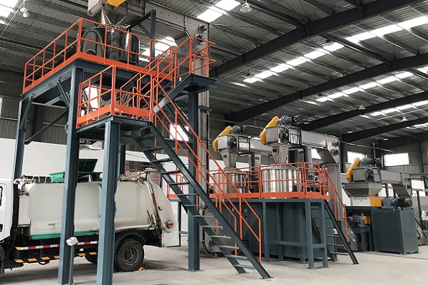 The working principle and advantages of kitchen waste treatm