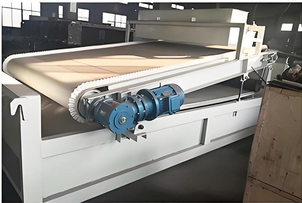 Flat plate magnetic separator Flat plate magnetic separator