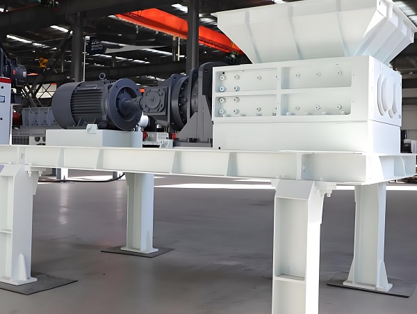 Industrial Waste Shredder Industrial Waste Shredder
