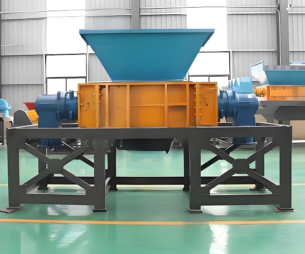 Double shaft shredder Double shaft shredder